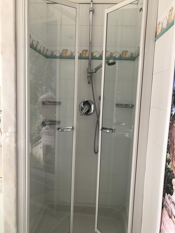Bed and Breakfast La Fontana Di Carlotta Rom Exterior foto